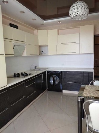 2к квартира з ремонтом, меблями та технікою. Кондиціонер - фото 1