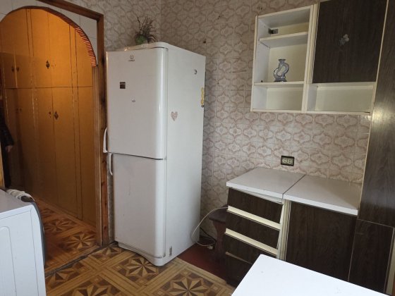 Здам 2 кімнатну на масиві Незалежності