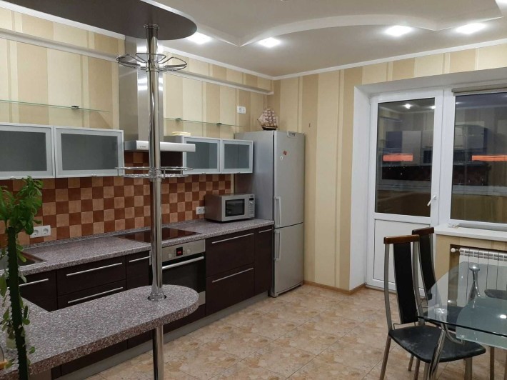 Здам гарну 2к.квартиру вул.Грушевського,7, р-н парку - фото 1