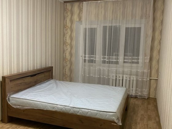 Здам 2к квартиру на Інститутській Хмельницкий