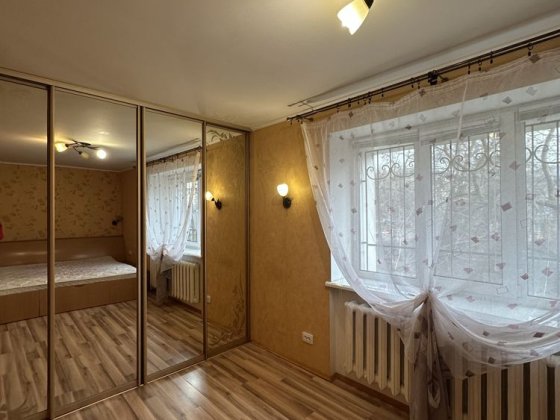 Оренда 2к кварити центр вул.Енергетиків низький поверх