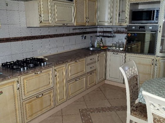 Оренда 2х кімнатної, центр міста вул. Б. Хмельницького