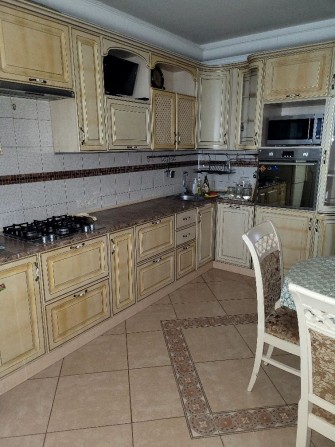 Оренда 2х кімнатної, центр міста вул. Б. Хмельницького - фото 1