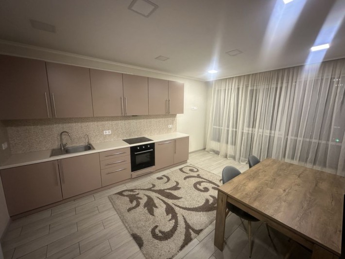 ЖК Зелений квартал, 8-й поверх 2-х кім квартира - фото 1