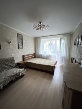 Оренда 2 кімнатноі квартири в цетрі Бучи - фото 1