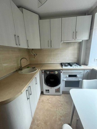 Пропонується в оренду прекрасна двокімнатна квартира на Гречанах! - фото 1