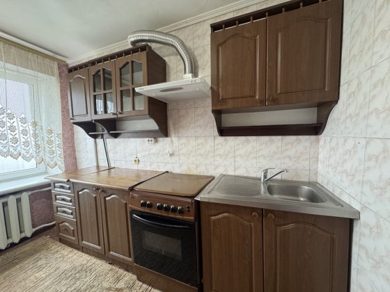 Оренда 3-к.кв., Виставка, вільна Хмельницкий