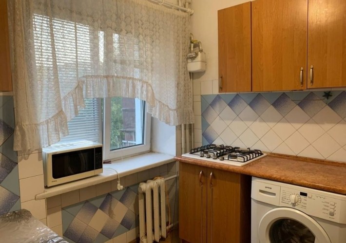 Оренда двох кімнатної квартири Виставка - фото 1