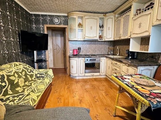 Оренда 1- но кімнатної квартири по вул.Москаленка, 8Б