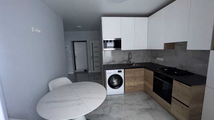 Оренда квартири з новим сучасним ремонтом Перша Здача - фото 1