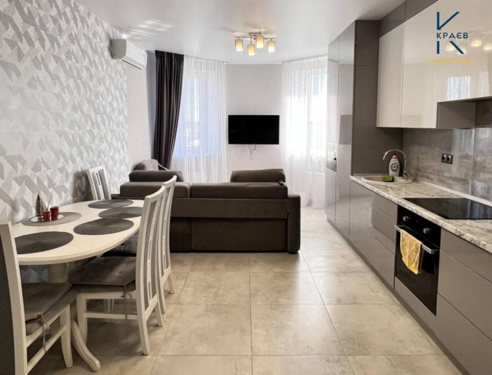 Оренда 2к квартира Центр - фото 1