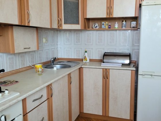 Оренда 1 км.кв.вул.Івасюка/Хоткевича,елект.опалення.Можна на 1 - 3 міс Ивано-Франковск