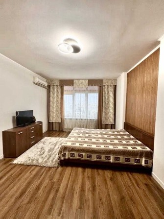 Здається в оренду 1-кімнатна квартира вул. Машинобудівників - фото 1