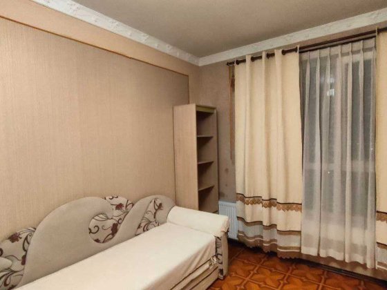 1к квартира-студіо, Вишневе