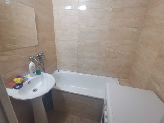 Оренда одно кімнатної квартири на м-с Незалежності