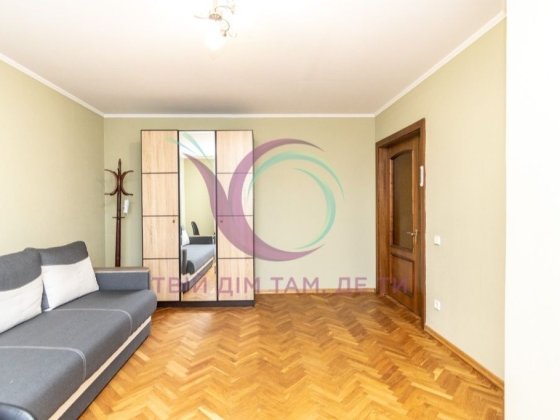 Оренда. Центр по вул.Коновальця 1к Індивідуальне опалення Ивано-Франковск