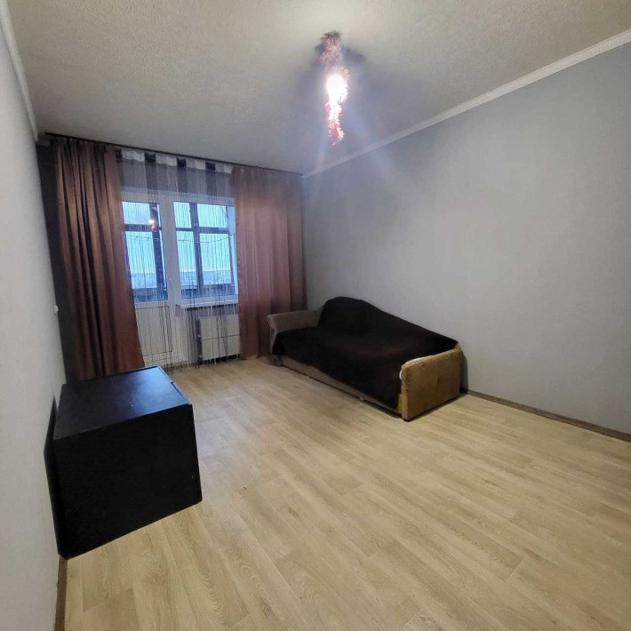 Оренда 1-ної квартири, 4й мікрорайон. - фото 1