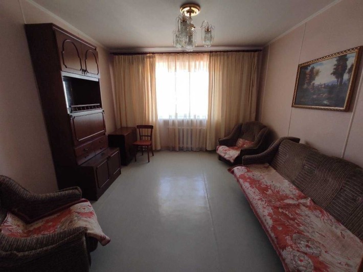 Центр, готель "Поділля", 3-км, власник, з 7 грудня - фото 1