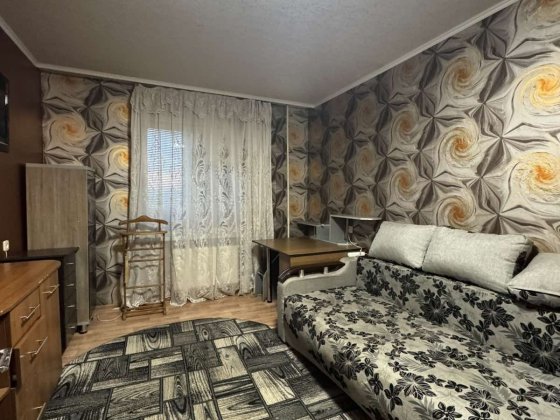 Оренда  2 кімнатної квартири на Леваневського/Незалежності /4 школа