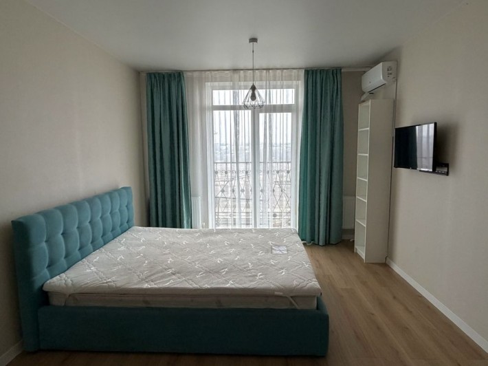 Оренда затишної двокімнатної квартири в ЖК Річ Таун - фото 1