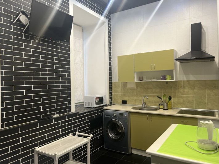 Здам ГАРНУ  2х кімн квартиру для КОМФОРТНОГО життя ЦЕНТР - фото 1