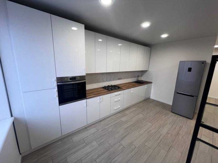 Стильна квартира з авторським ремонтом! Центр! - фото 1