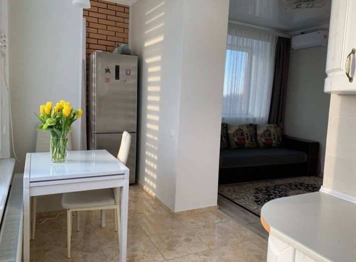 Оренда 1к Виставка, новобудова - фото 1