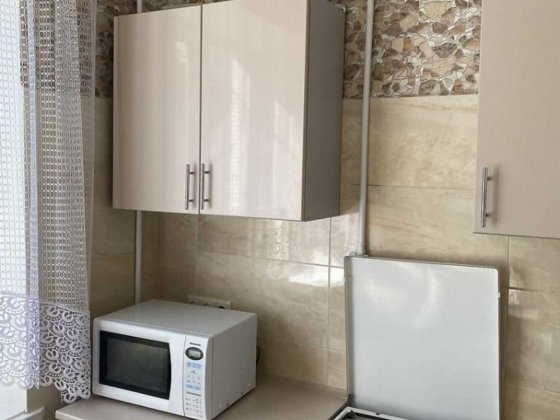 Задається хороша 2-х кімнатна квартира з косметичним ремонтом! Хмельницький