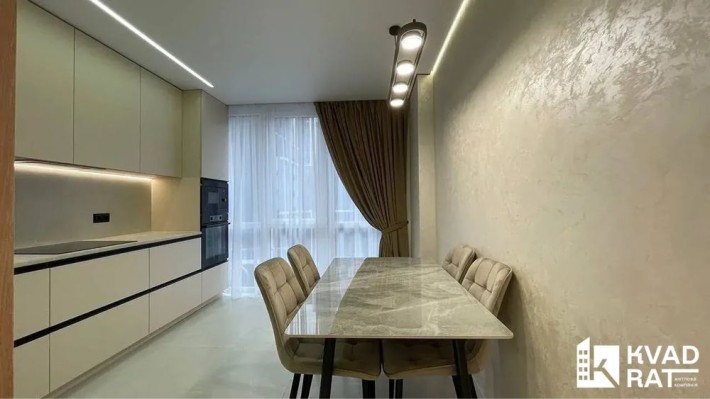 Перша здача ! 1,5км квартира біля Велесу - фото 1