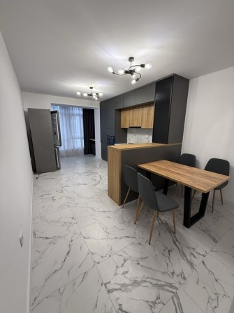 Оренда 1-кімнатної в ЖК Містечко Центральне , вул.Височана - фото 1