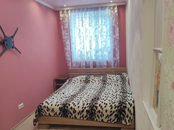 Здається квартира Вокзальна