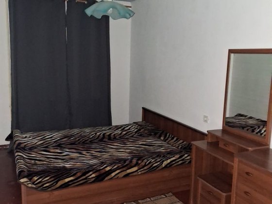 Трьохкімнатна квартира у центрі Кременчуг