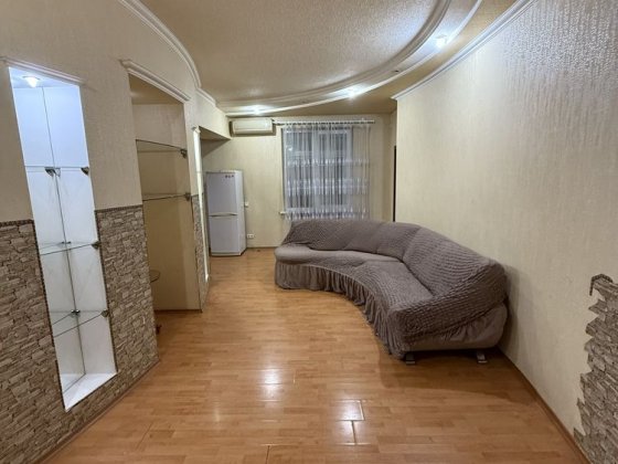 Здам 3 кім квартиру в центрі міста.Автономне опалення Белая Церковь