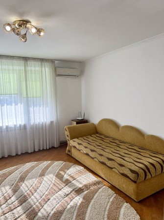 Оренда 2 кім вул Петлюри біля Велмарту, ліфт , і/о - фото 1