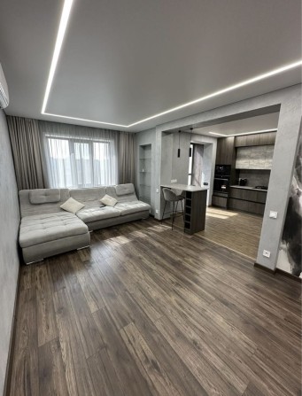 Оренда квартири студії з дизайнерським ремонтом - фото 1