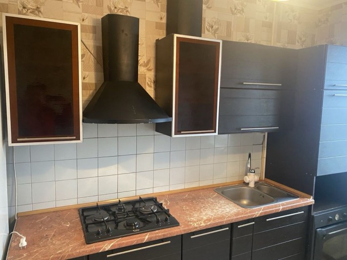 Здам в оренду 3 кімнатну квартиру на ДНСі вул.І.Мазепи - фото 1