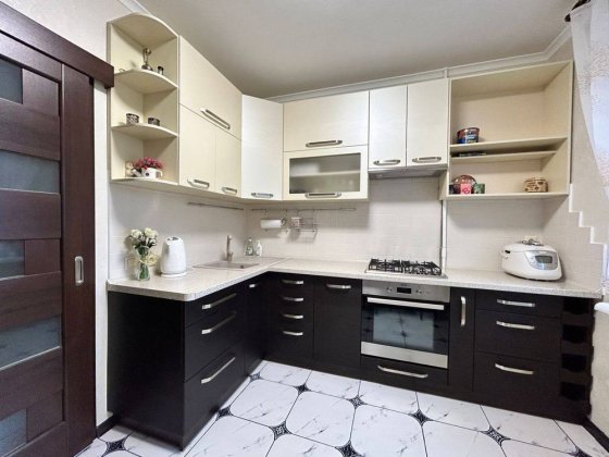 Оренда 1кімнатної VIP квартири по вул Павліченко ( новий)