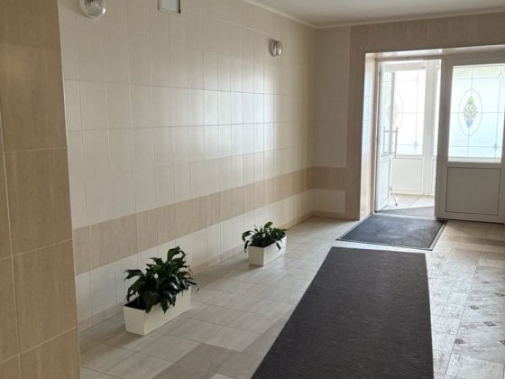 Термінова оренда 1,5 кімнатної квартири Хмельницкий