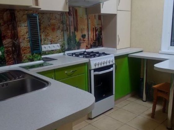 Оренда 1кім на Леваневського