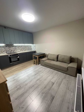 Оренда стильної квартири-студіо з окремою кімнатою в ЖК Бургундія - фото 1