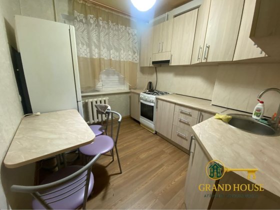 Оренда пустої 2-кімнатної квартири на Героїв АТО Кривой Рог