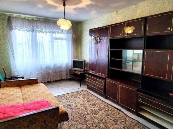 Оренда 2 кімн.кварт. на тривалий термін.Зарічний. Для порядної родини. Кривий Ріг