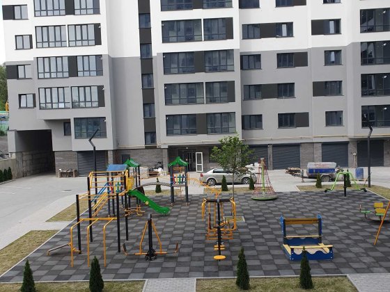 До вашоі уваги квартира на ідеальному поверсі! Хмельницкий