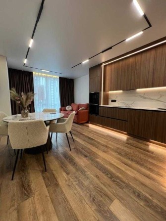 Велика Квартира,Перша Здача - фото 1