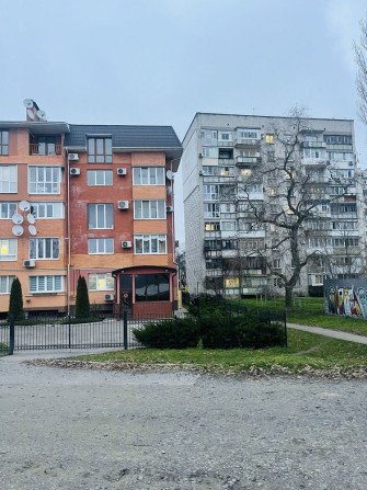 Оренда 3-х кімн. квартири Центр біля Дніпра - фото 1