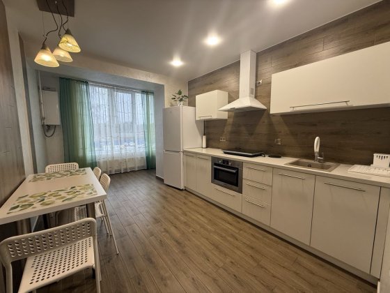 Біля Променя. Оренда однокімнатної квартири біля центру Луцьк