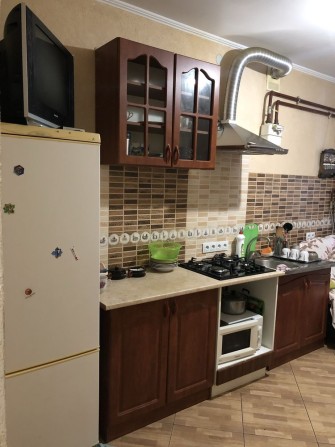 Оренда 3-к. квартири по вул. Незалежності - фото 1