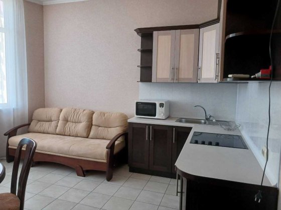 Оренда великої 1 кімнатної квартири 51м2 в Ірпені, власне паркомісце !