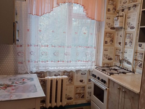 Оренда 2 кімнатної квартири на Дзержинці Кривой Рог