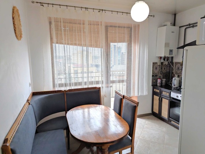 2к. квартира в центрі міста - фото 1